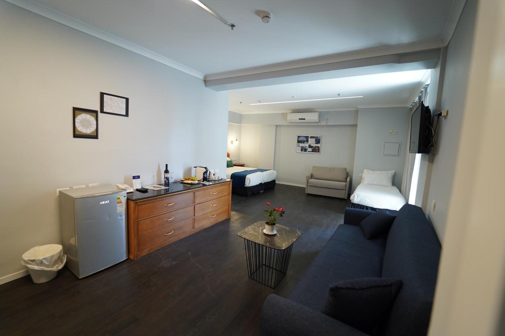 Spirit Of Herzl Hotel Jerusalem Exterior photo
